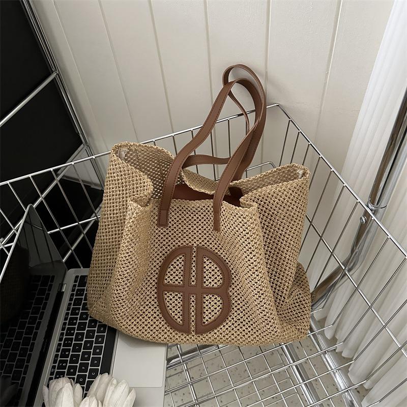 Nuova piccola borsa intrecciata fresca colore a contrasto paglia moda tendenza borsa da donna borsa a spalla borsa a mano