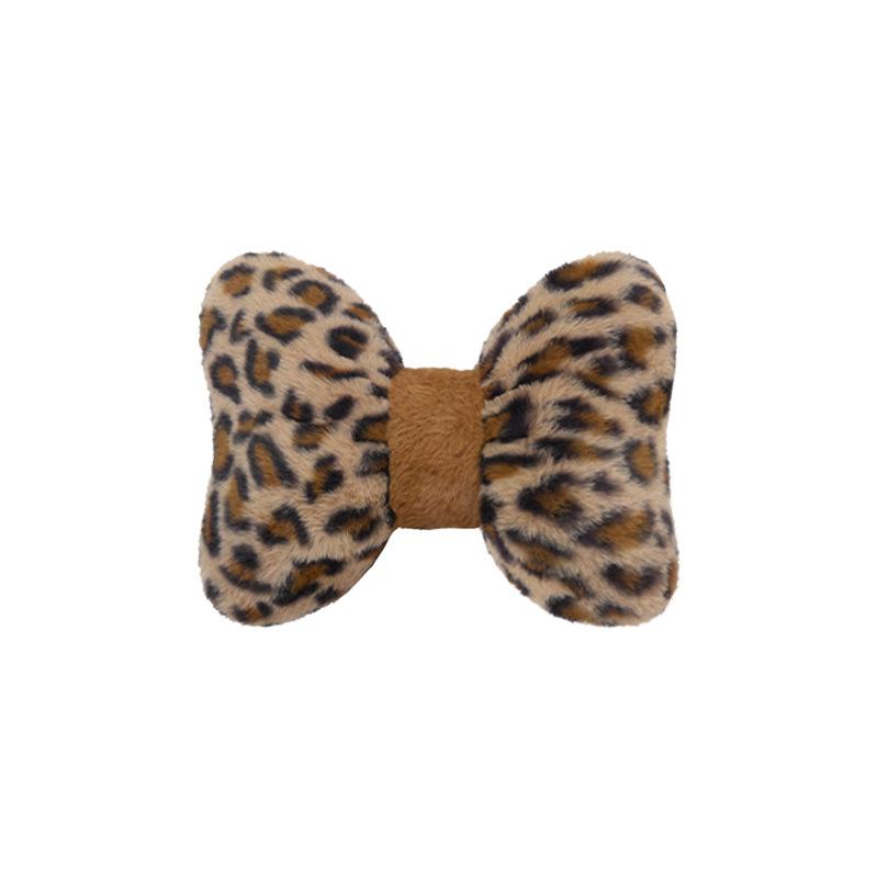 Leopard Print Car Seat Cushion Soft Plush Leopard Cover Winter Fluffy Warm Seat Supports Lumbar Support Pillow Car Seat Pillow