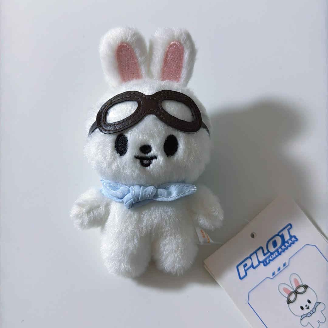 

[Б/У] straykids ручка-пилот плюшевая игрушка 10см Рино