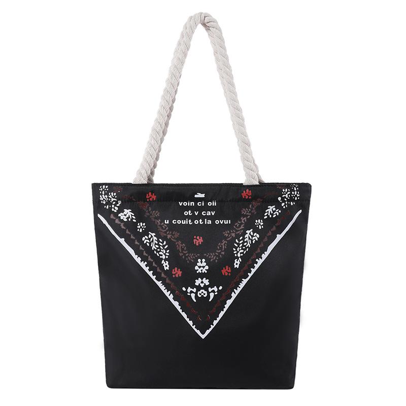 

Корейская версия литературной нейлоновой сумки через плечо для женщин 2024 года, новая модная сумка из ткани для студентов, класса, для поездок на работу чёрный