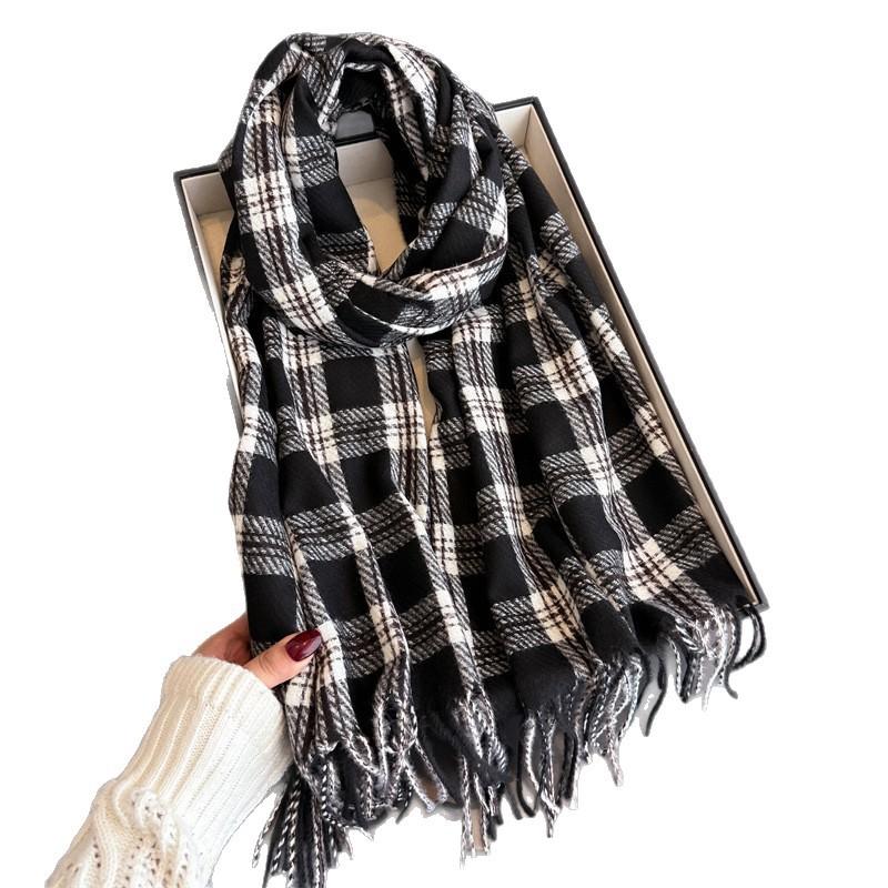 Korean Plaid Atmosphere Autumn And Winter Warm Scarf Women'S Shawl Versatile Commuter Fringed Imitation Cashmere Scarf