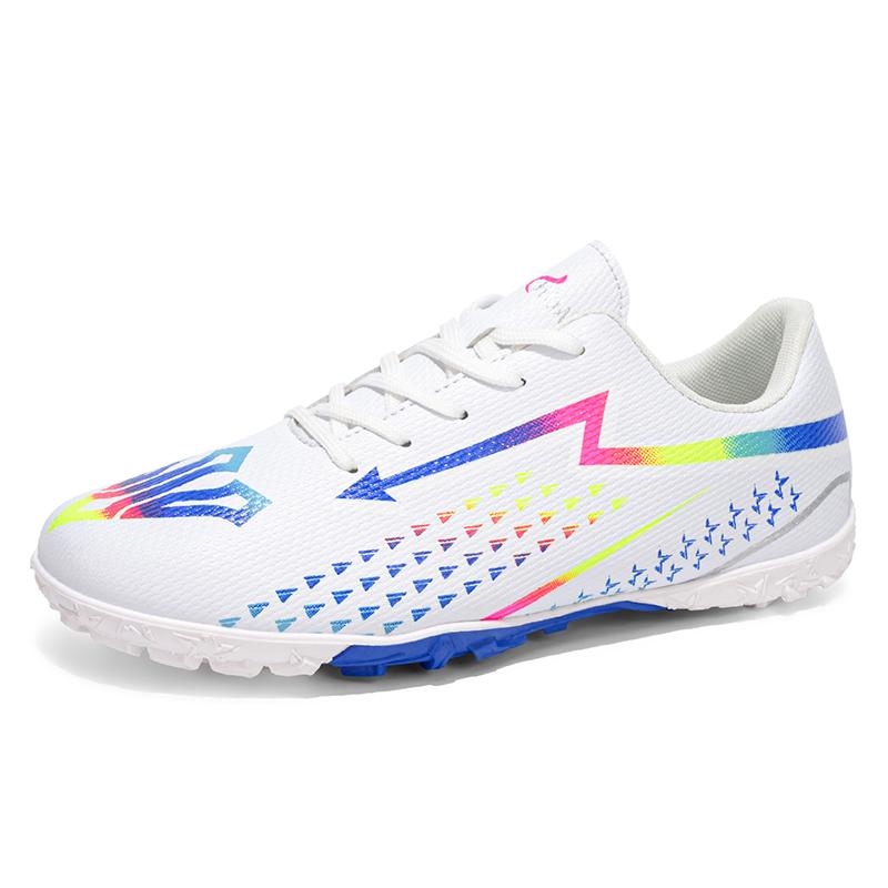 Fashion Pink Soccer Shoes Men Low-cut Lace-up Football Shoes Man Futsal Shoes Comfortable Outdoor Non-slip Men's Sports Sneakers