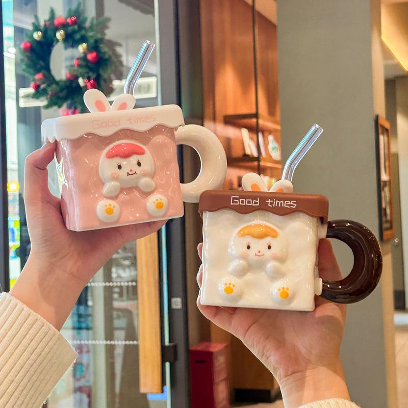 Cute Cream Wind Three-dimensional Rabbit Mug with Lid Girls Ceramic Water Cup Couple Coffee Mug Birthday Gift