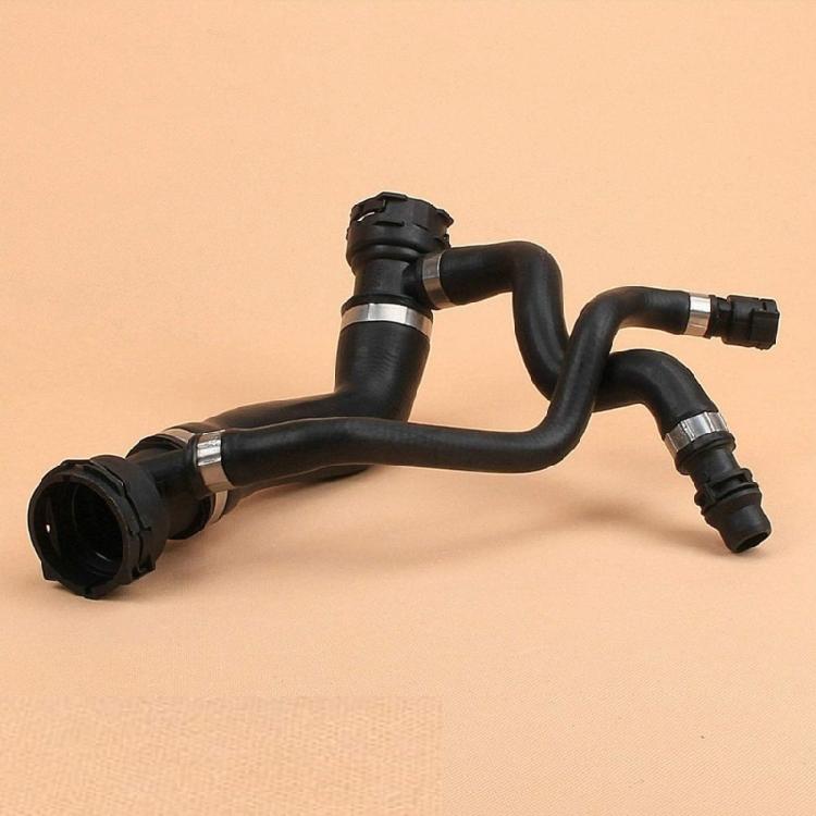 Cooling Water Hose Inlet Pipe For E60 530D 17127546064 Water Tank Radiator Tube