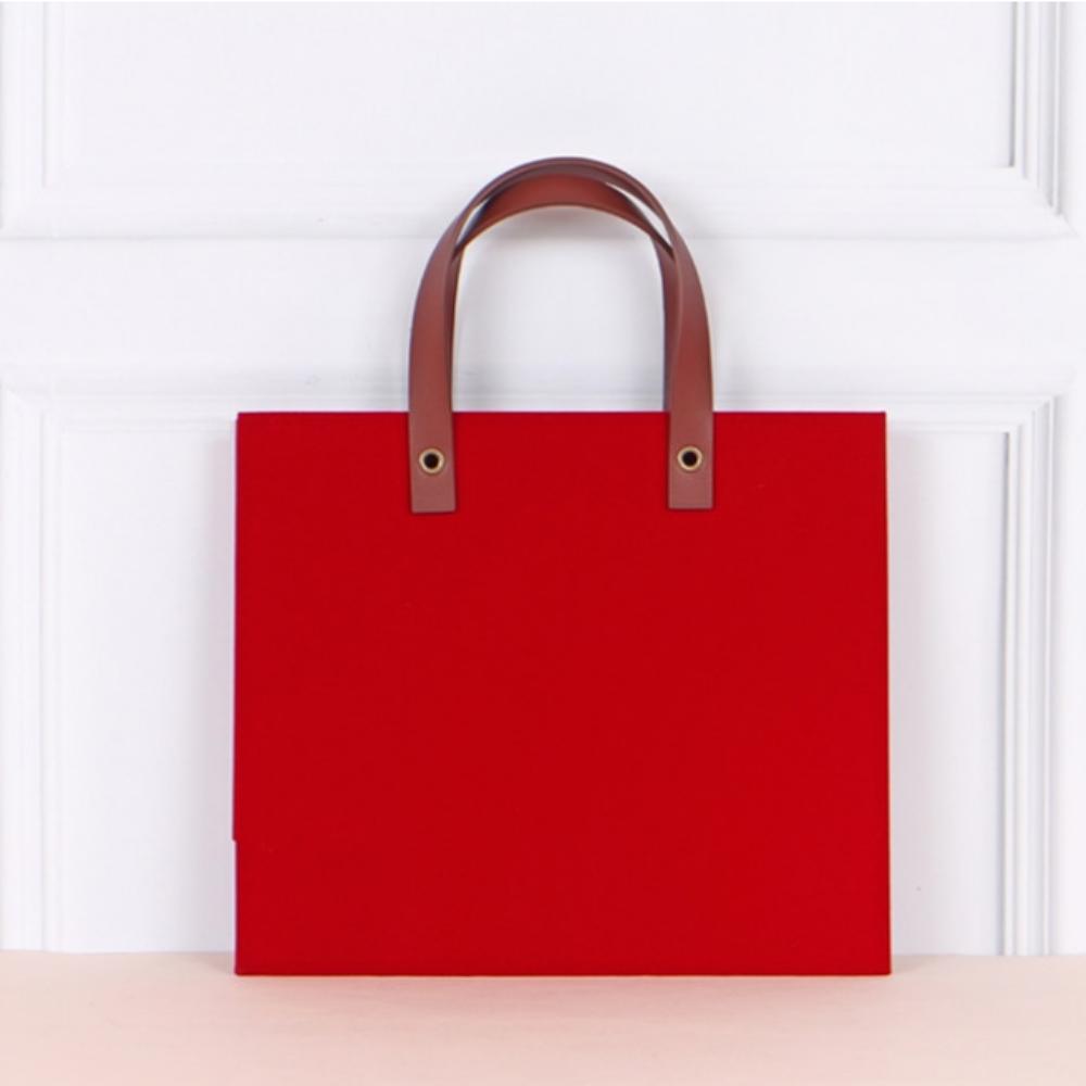 

Оксамитова сумка-шопер ручної роботи (Червоний чи Чорний) червоний