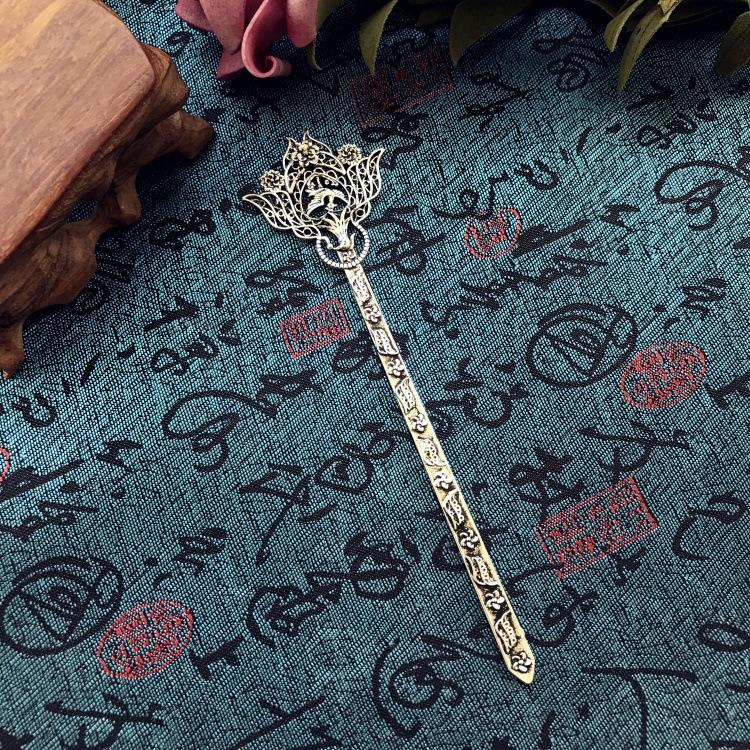 Retro ethnic style Miao silver hairpin antique bookmark female flower hairpin simple classical versatile disc hair hairpin hair accessories