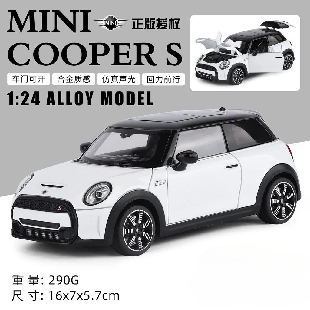 1:24  MINI Retro Diecast Car Pull Back Light Sound Model Home Display Themed Decor Toy