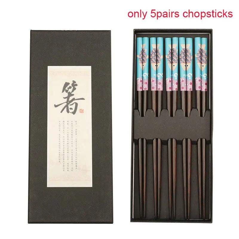 Chinese Style Wooden Chopsticks Gift Box Japanese 4 Pairs Of Chopsticks + 4 Pcs Chopstick Rest Creative Housewarming Gift Pack