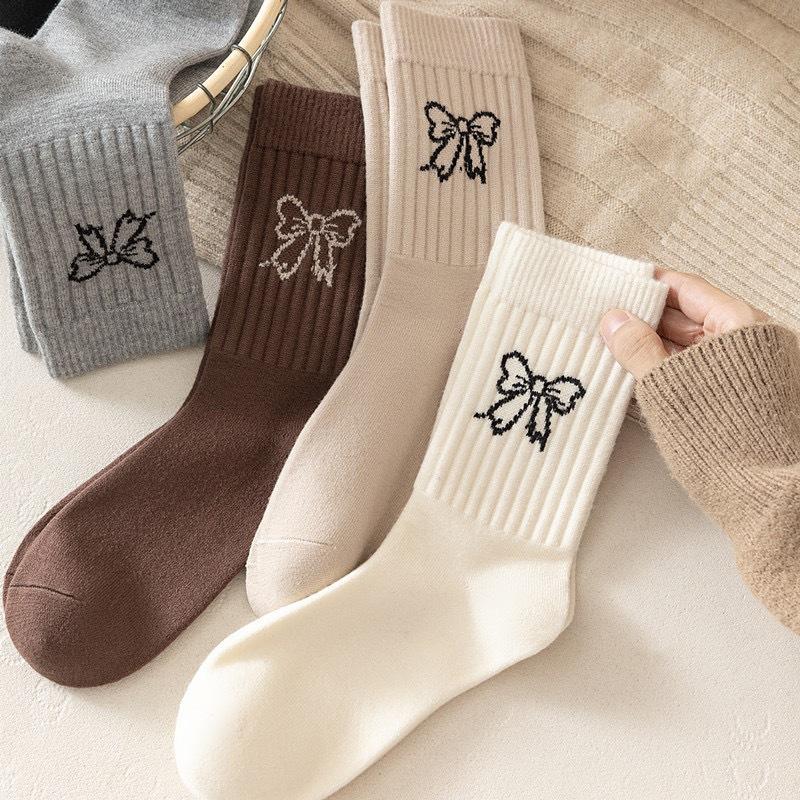 Bow-patterned Mid-calf Socks for Women Thin and Breathable for Spring and Summer Ballet-style Solid-colored Long Socks for Women In Summer
