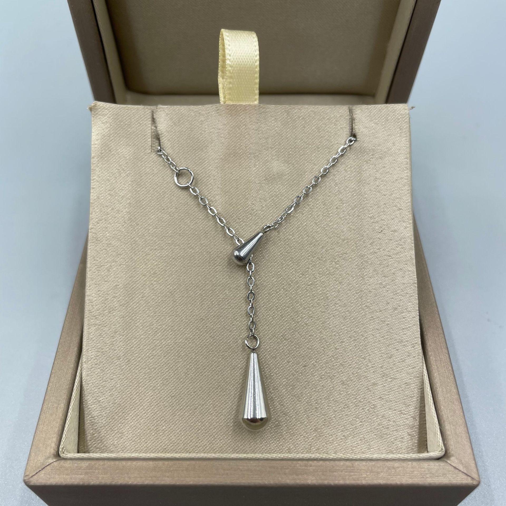 

Ожерелье Женское Легкое Роскошное Подвесное Цепочка на Ключицу Цепочка на Шею Премиум Дизайн Sense Аксессуары