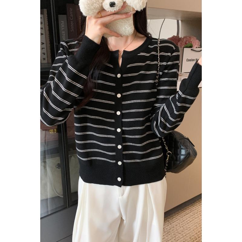 2025 Autumn/Winter Women's Korean Striped Knit Cardigan Sweater