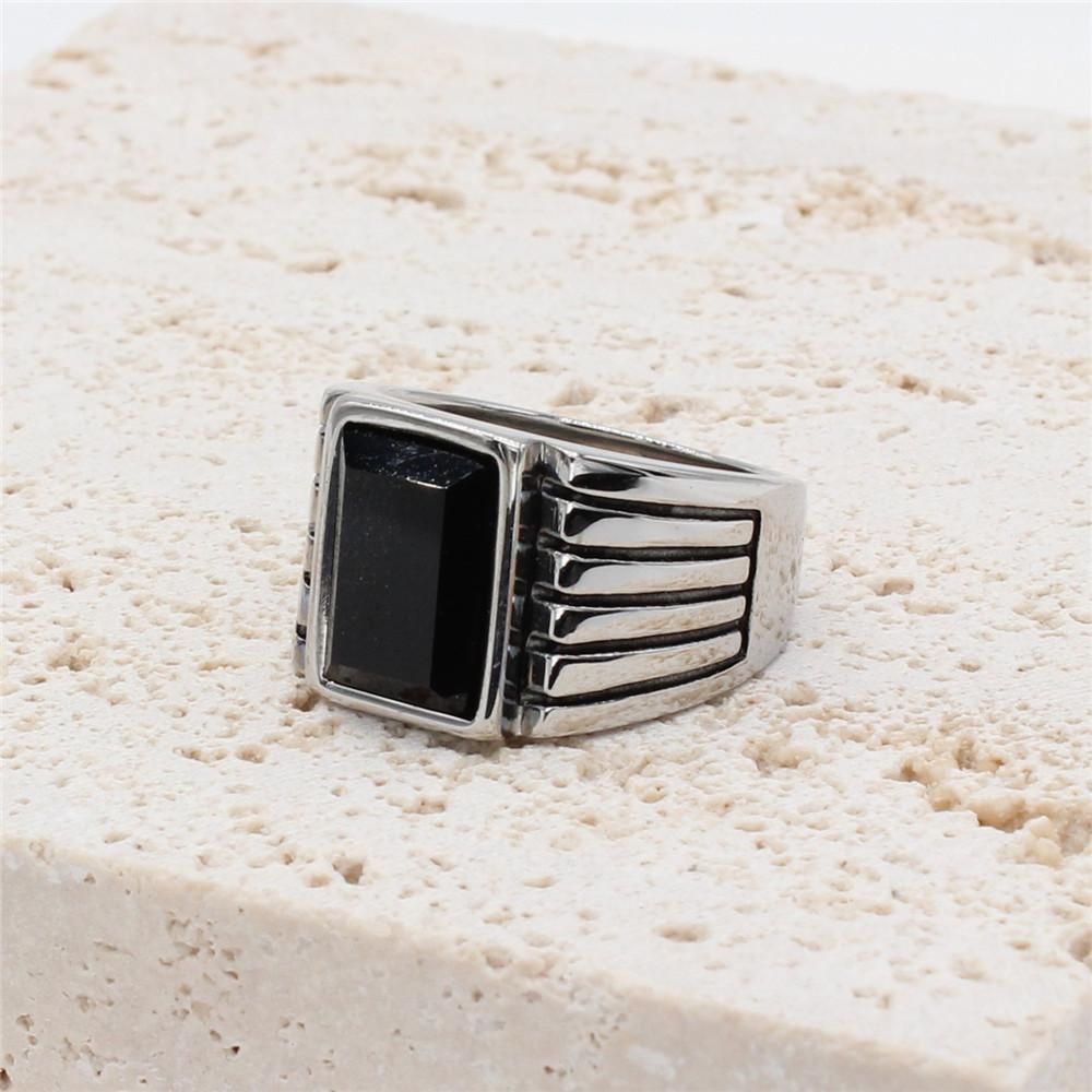 2026 Ювелирные изделия, Мужские украшения, Изысканные аксессуары, Подарки, Европейский и американский холодный стиль, Кольца с инкрустацией драгоценными камнями No. 7
