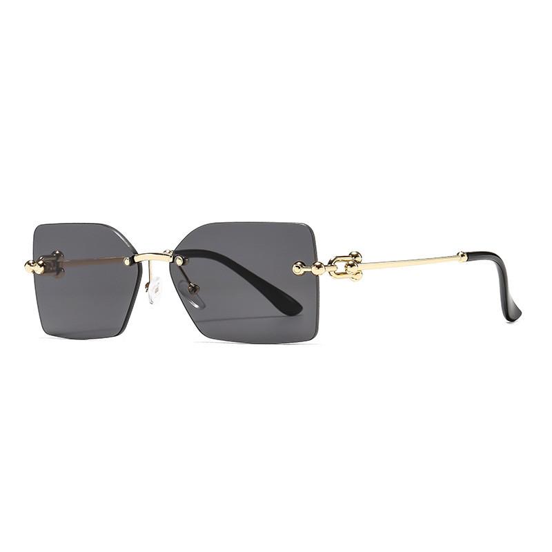 Stylish Womens Square Sunglasses With Pc Lenses And Metal Frame For Summer Outings GoldF Gray