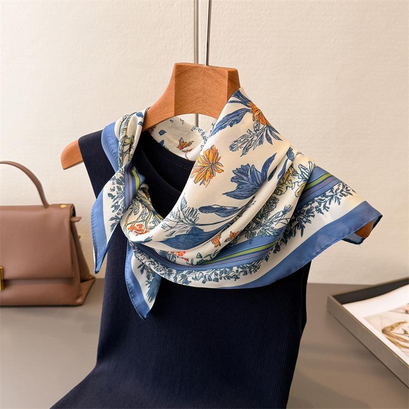 New Paisley Print Silk Scarf For Women Square Hijab Soft Neck Tie Female Fashion Decoration Silk Headscarf 70*70Cm Kerchief
