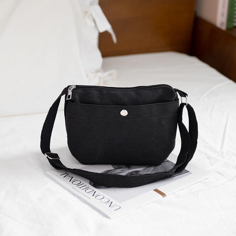 Minimalist Canvas Shoulder Bag For Daily Commute With Zipper Closure