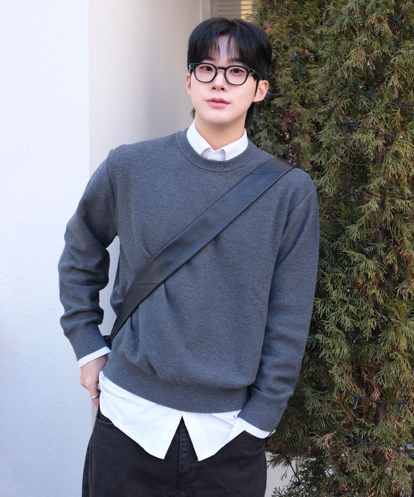 MINDBRIDGE [On] Crop Round Neck Oversized Daily Knit - 3 Colors