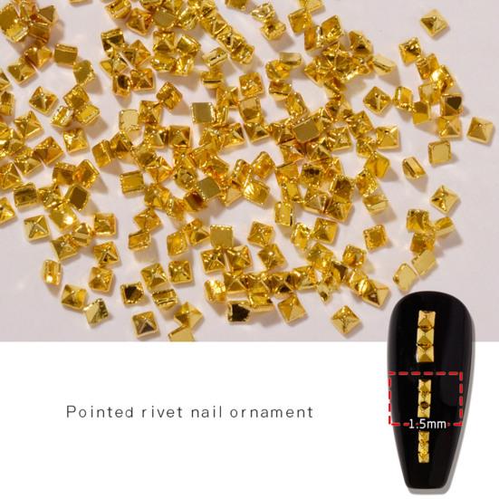 200Pcs/Set Nail Rivet Glitter 3D Effect Non-Fading Metal Rivet Art Decoration Street Punk Charm for Manicure