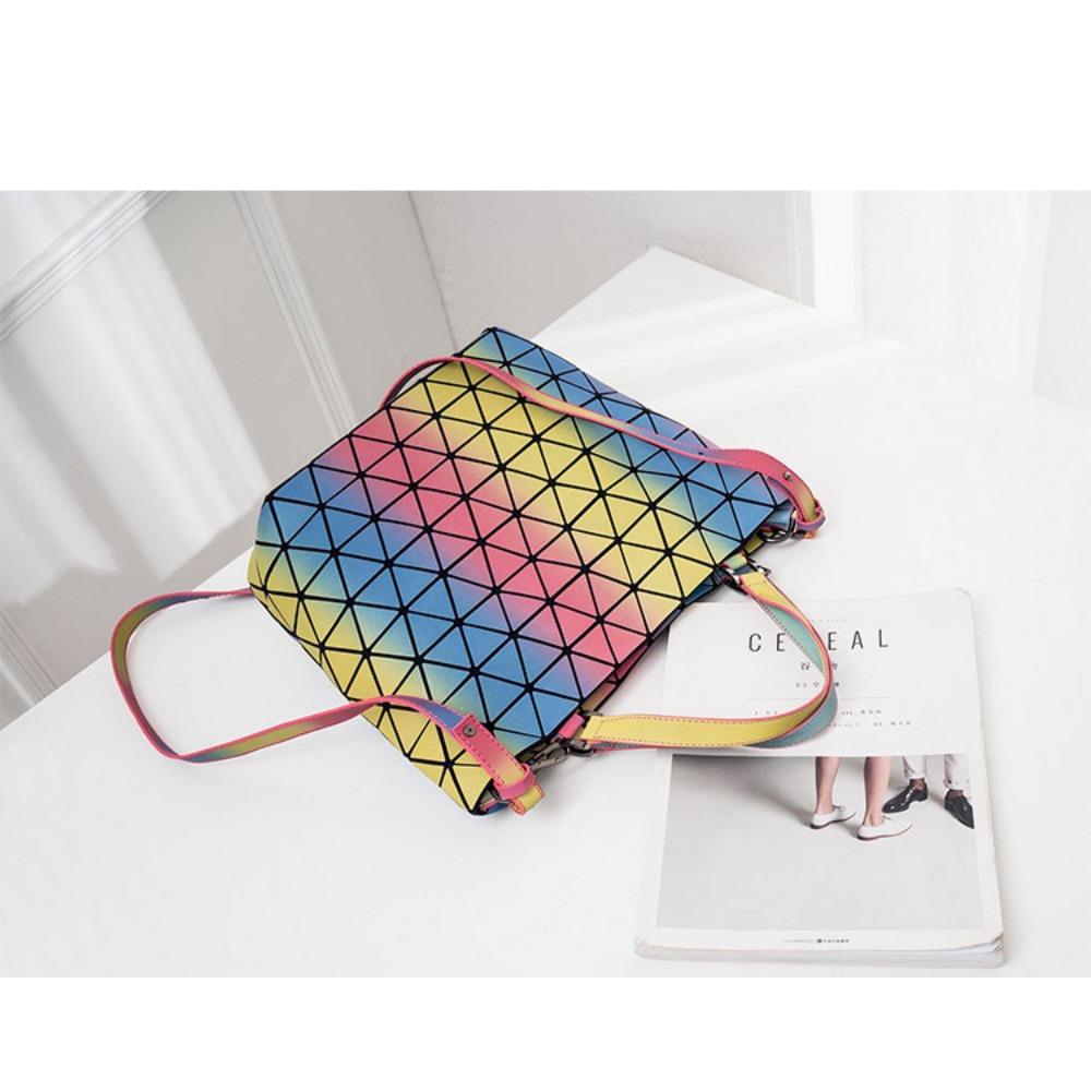 Women's Bucket Bag Rainbow Shoulder Bag Geometric Rhombus Handbag Oblique Span Bag Versatile Fashion Women's Bag