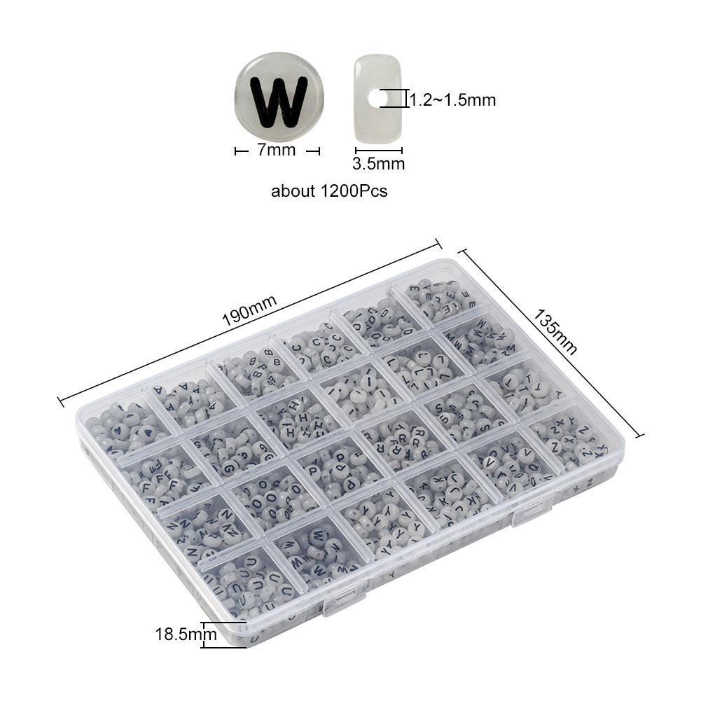

Набор светящихся акриловых бусин в форме сердца и букв