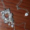LOASI Melted Heart Frame Necklace 02. Pearl Tail Ver