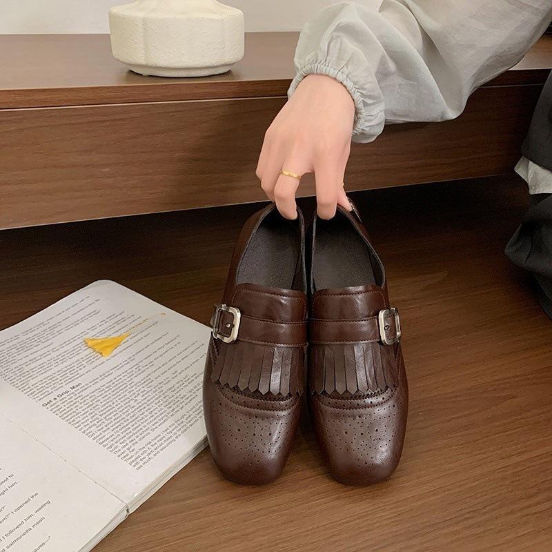 Первая встреча Брок квадратный носок лоферы туфли универсальные черная пряжка бахрома маленькие кожаные туфли 40 коричневый 3300₽