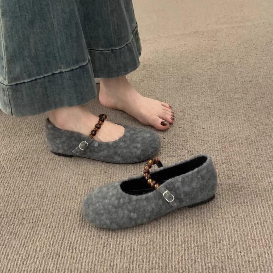 French flat-bottomed fairy wind lamb wool round head pearl word with fluffy shoes women wear autumn and winter new cotton ladyshoes