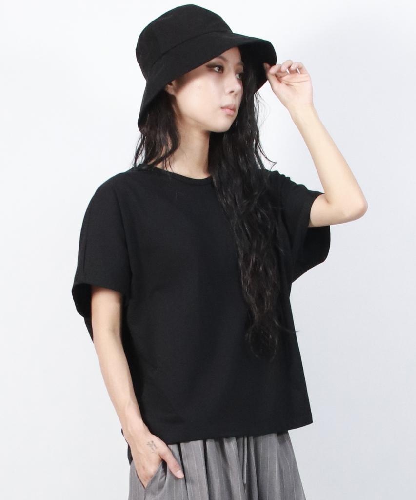 Deumakeu Standard Fit Solid French T-Shirt Black
