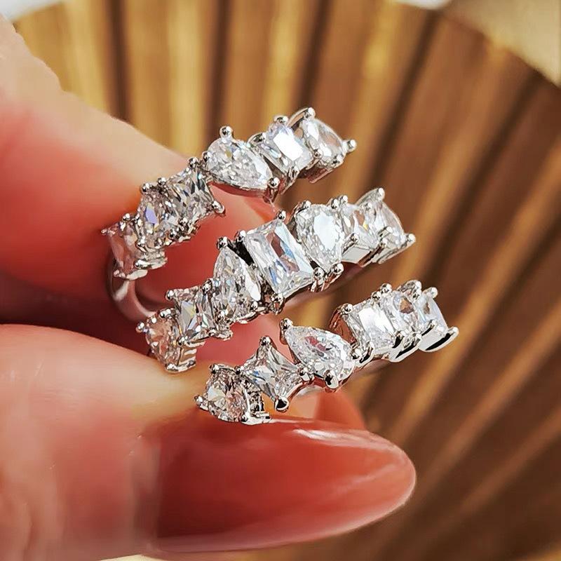 Huitan Multi-layers Design Women Ring Fashion Finger Accessories for Party Wedding Luxury Jewelry Gift Inlaid Shiny Geometric CZ