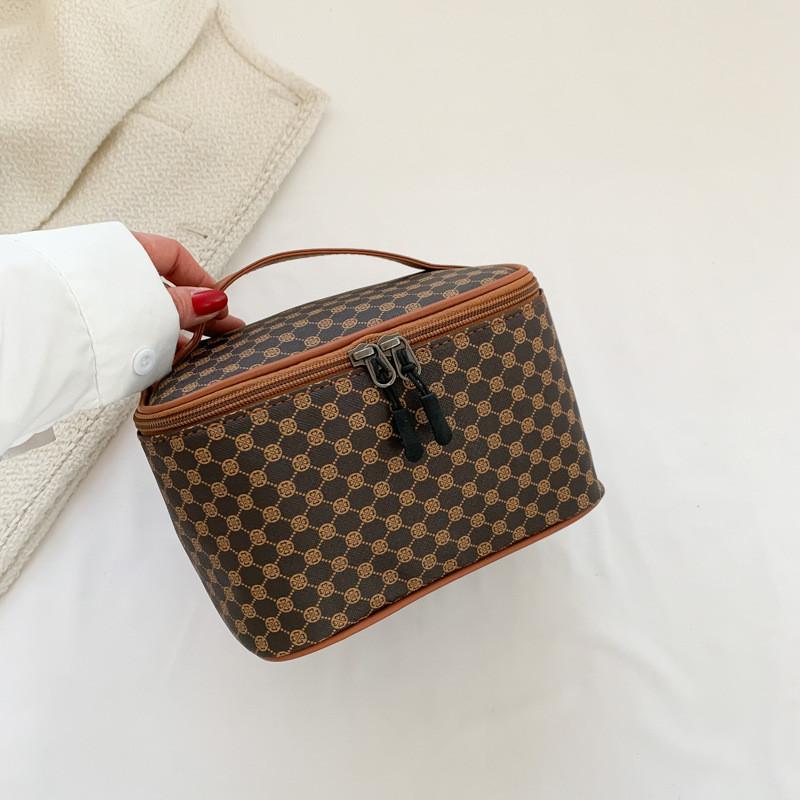 Трендовая летняя сумка-ведро Модная вместительная женская сумка-тоут из ПУ Style Five