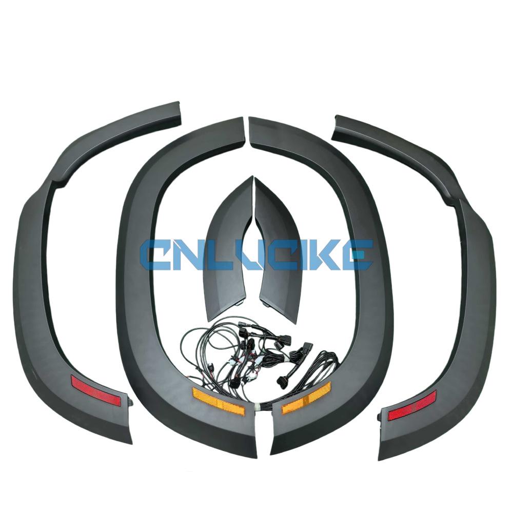 

Wide Body Fender Flares for Land Rover Defender 110 & 90 Lucike