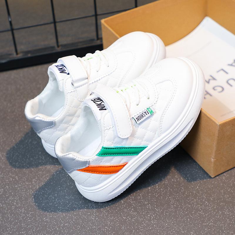 Mädchen Sportschuhe Low-Top Board Schuhe 2025 Frühling und Herbst neue vielseitige Prinzessin trendige Schuhe Mädchen weichsohlige Schuhe