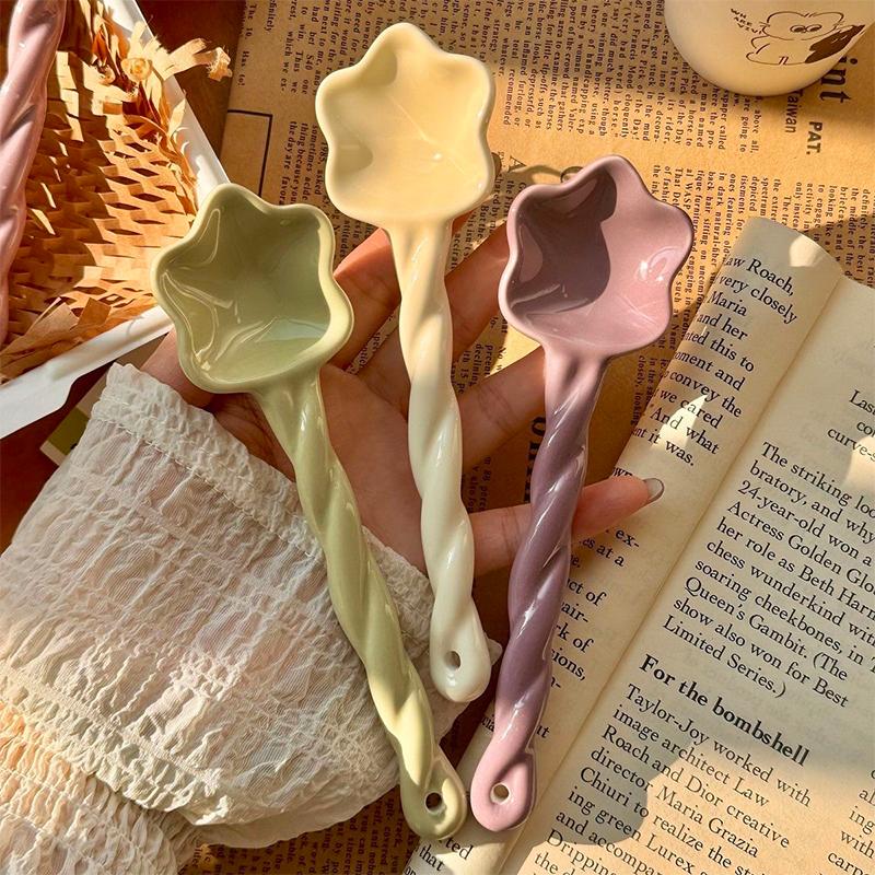 Ceramic Star Shaped Spoon Twisted Spoon Cute Long Handled Cream Design Coffee Stirring Spoon
