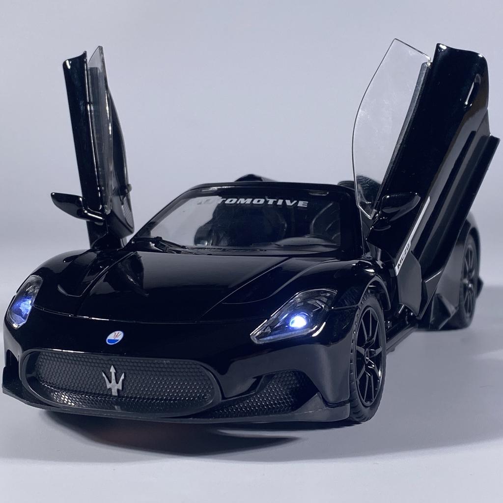 1/24 Maserati MC20 Convertible Sports Car Alloy Diecast Model Car Racing Games for Children Simulation Ornaments Child Toys Boy