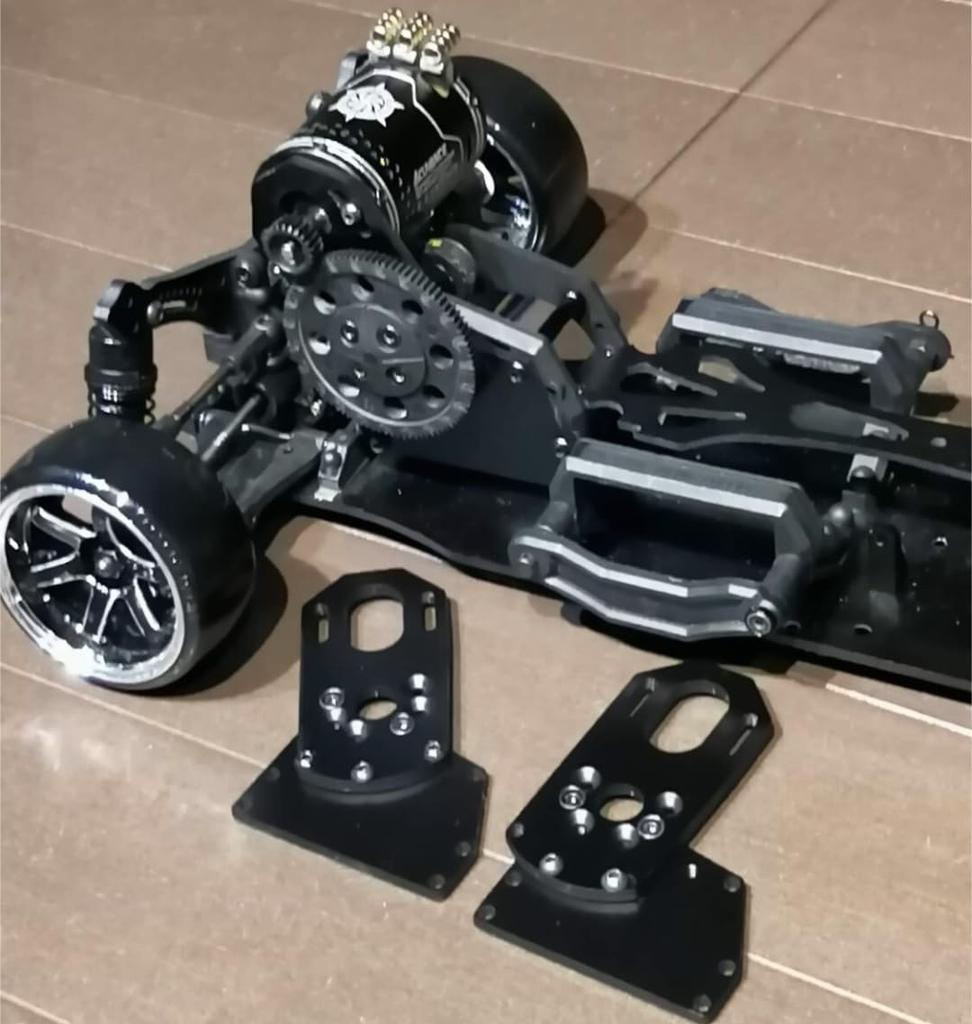 Metal Garage Japan Original Carbon Fiber SAKURA High Motor Mount for D4 (MGSD4-3B)