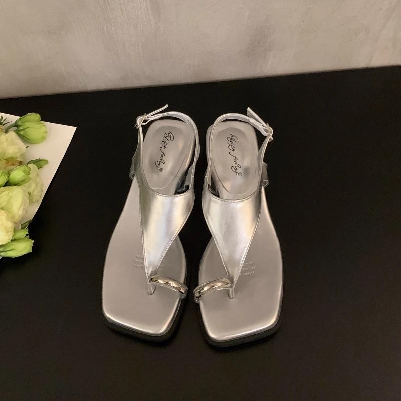

Fashion Women s Sandals 2025 Summer New Fashion Casual Outdoor Beach Shoe Clip Toes Women s Wedge Metal Decorative Sandals Zapatos Mujer 35 серебряный
