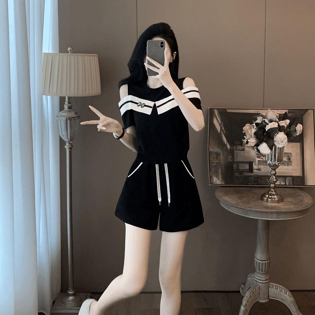 Sports Casual Suit for Women Summer Fashion Sexy Hottie Off-shoulder Short-sleeved Shorts Two-piece Set