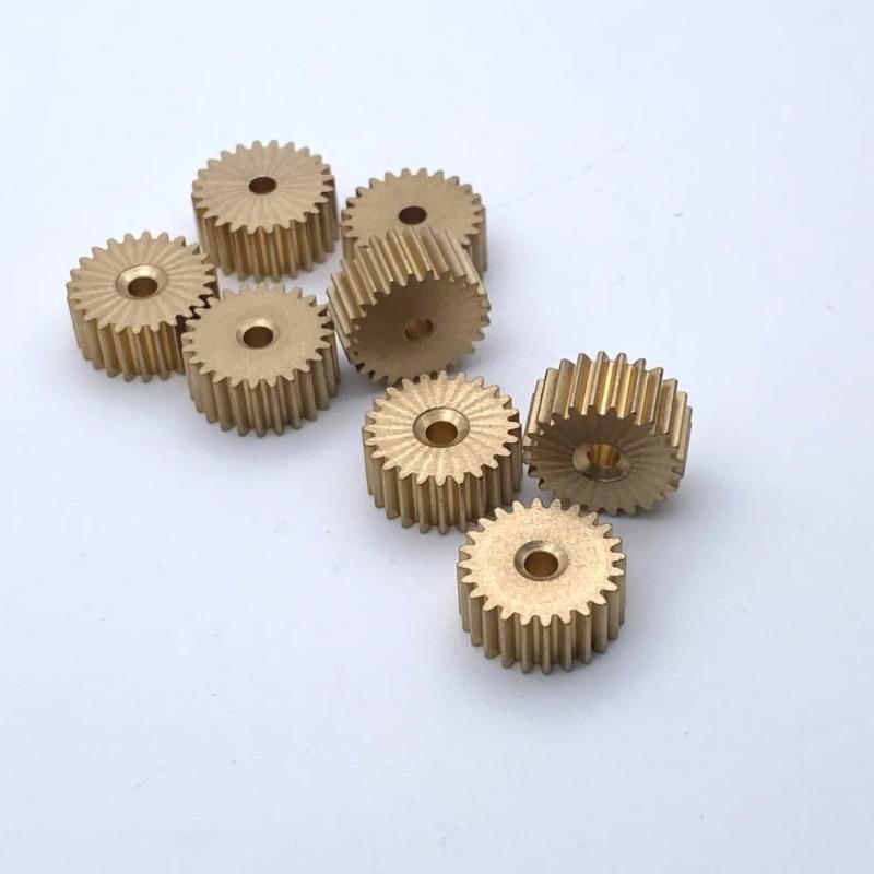 3pcs 0.5M Copper Spur Gear Set: 8T/10T/20T/24T, 1.95mm/3.95mm/2.51mm Bore Precision Brass Gears for DIY Models