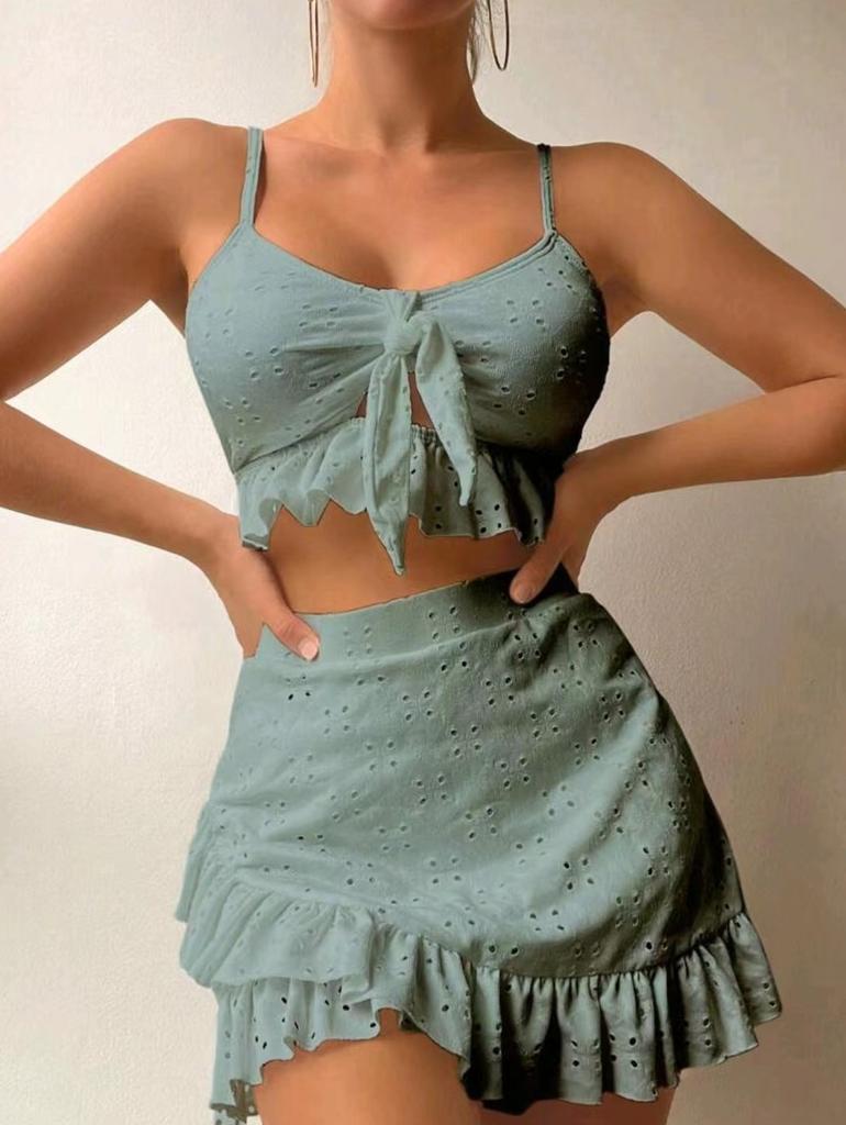 Maillot de bain trois pièces pour femme Couleur unie Volant Lacets Taille haute Bikini sexy Maillot de bain deux pièces Vêtements de plage