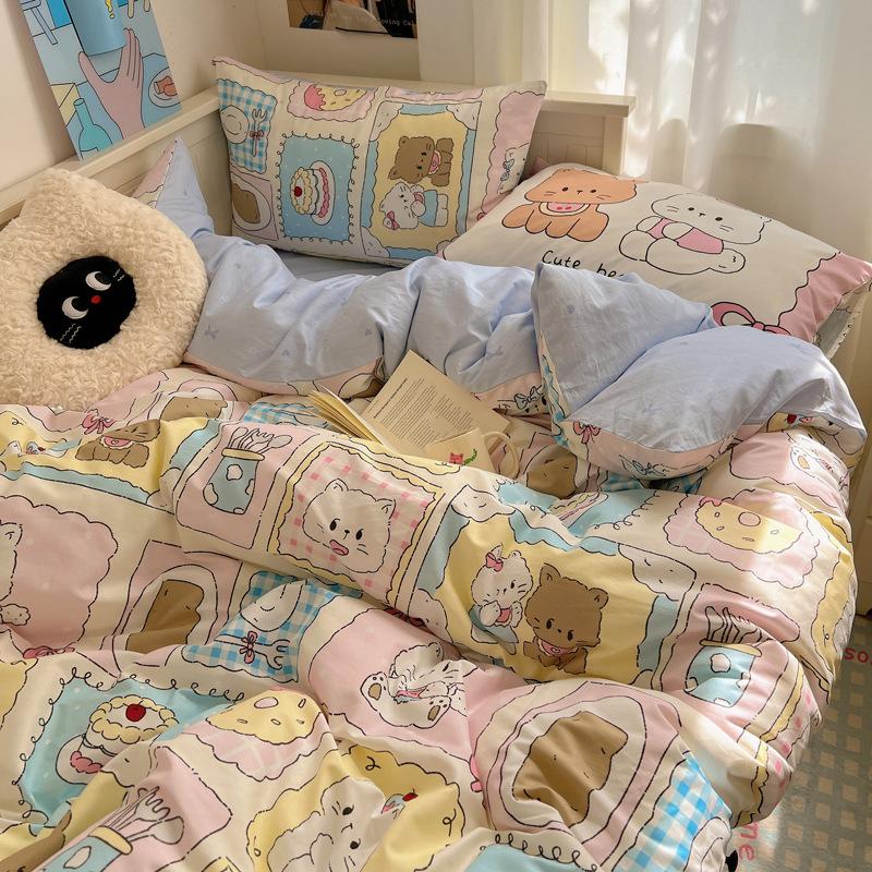 Cztero-częściowy Słodki Mały Świeży Bawełniany Trzy-częściowy Poszwa na Kołdrę Arkusz Łóżkowy Zestaw Dormitory