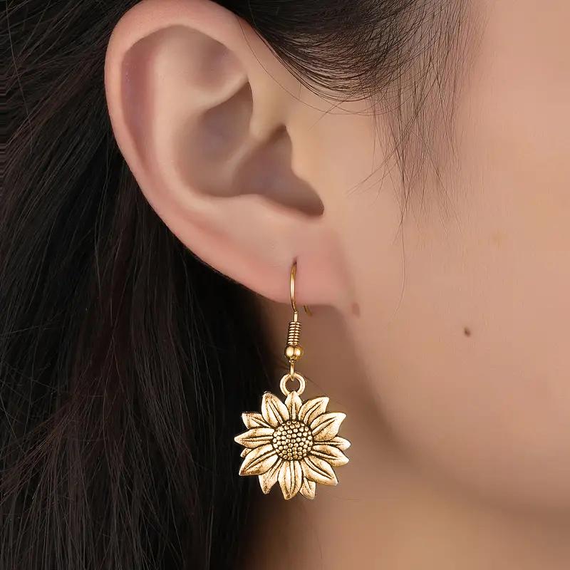 Huitan Trendige Sonnenblumen-Hängeohrringe für Damen Metall Blume Hängeohrringe Mode Mädchen Ohrlochstechen Zubehör Schmuck