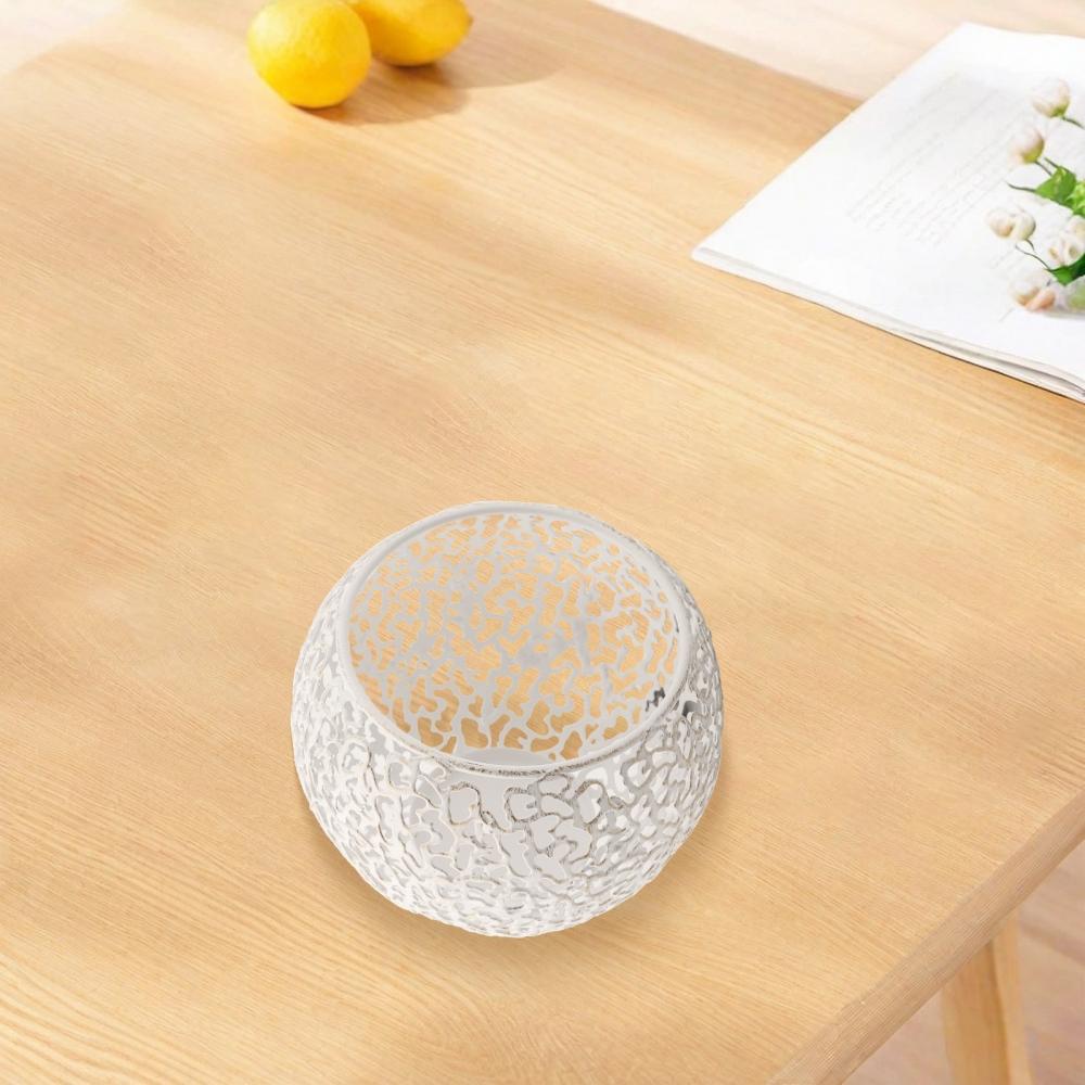 Decorative Candle Holders Gold Metal Candle Holders Charming Patterns