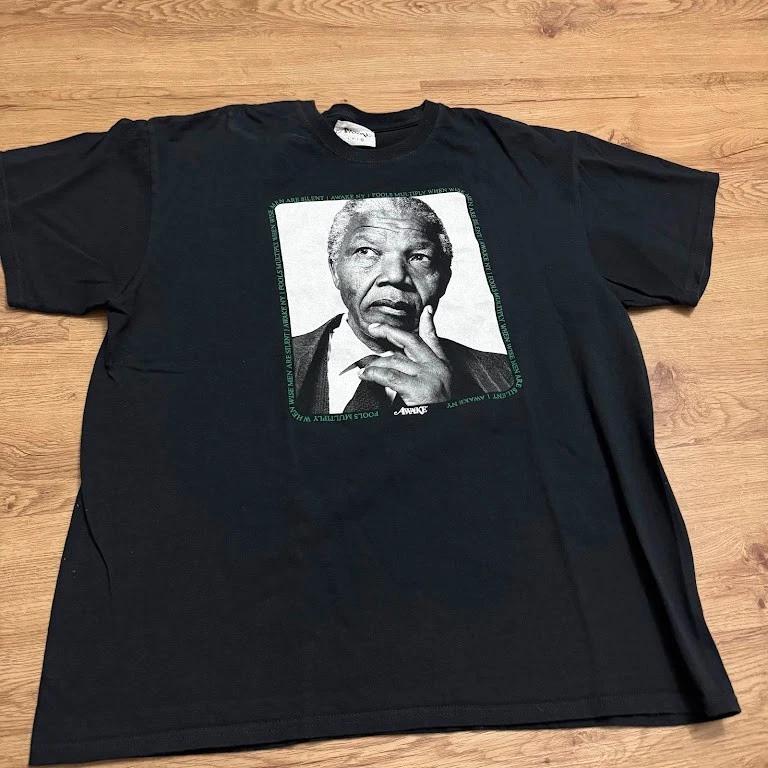 

Awake Ny Nelson Mandela Tee Black Tshirt Sz XL SS20 L