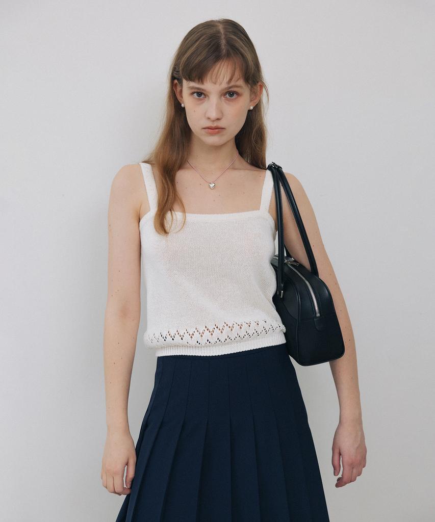 Tudument Punching Sleeveless Knit Top Ivory