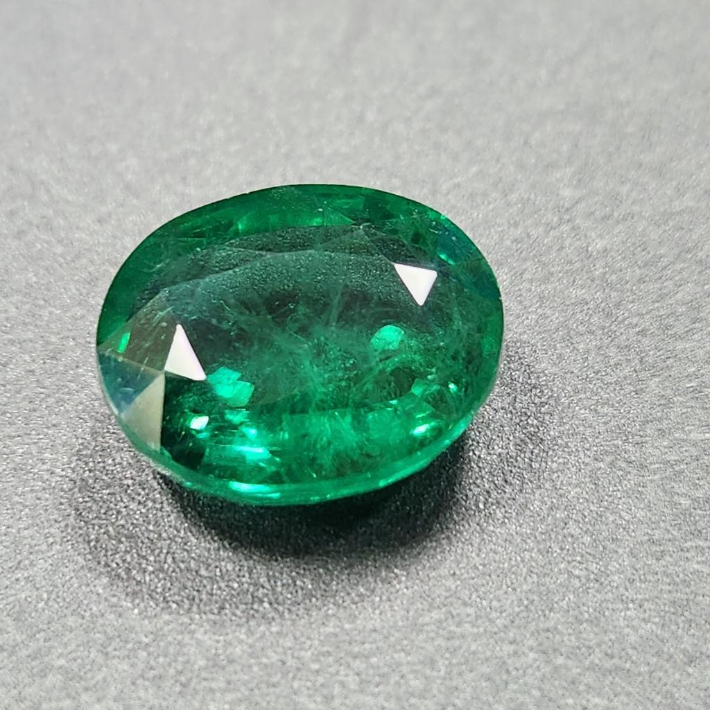 Certified Natural Zambian Green Emerald 11.10 Ct Oval Cut Loose Gemstone