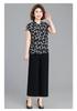 2026 Stylish Printed Short-Sleeve Top for Middle-Aged and Elderly Women - Loose, Slimming, Versatile.