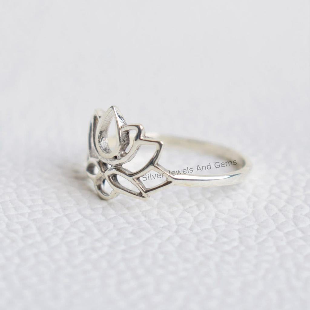 Sterling Silver Lotus Ring, Handmade 925 Sterling Silver Ring, Silver Lotus Ring, Gift for Her, Designer Ring, Promise Ring