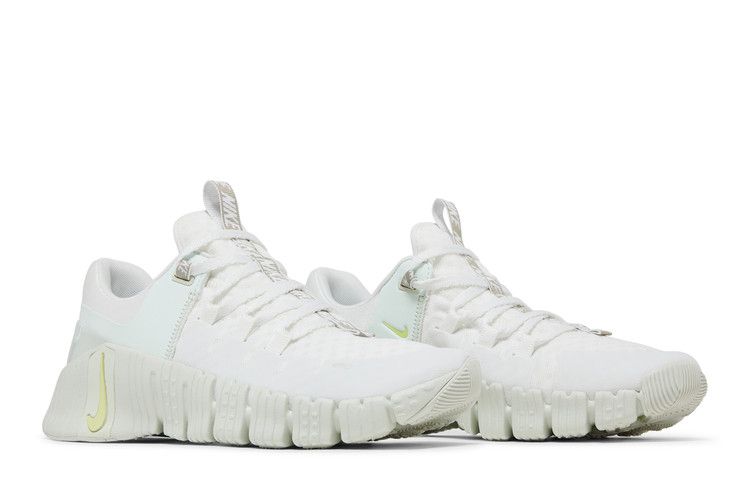 Damen Sneaker Nike Free Metcon 5 Premium Summit White Sea Glass (Damen)