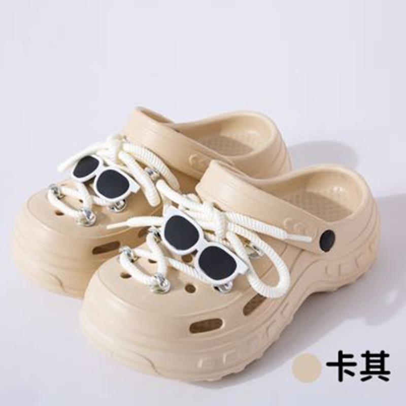 New hole shoes women's indoor and outdoor stepping on shit feeling comfortable and breathable eva slippers thick-soled slippers wholesale