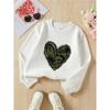 Crewneck Sweatshirt for Girls Featuring a Heart Camouflage Design, Machine Washable, Suitable for Spring And Autumn, Ideal for Sports And Casual Wear