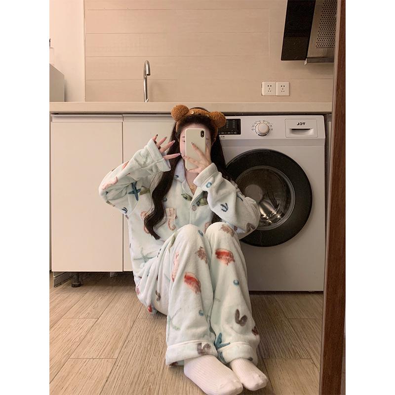 Women s Plus Size Flannel Pajama Set - Thick, Loose, Round Neck Cardigan for Autumn/Winter M-L